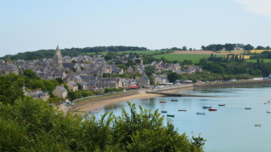 Picturesque view of Saint-Suliac, a quaint coastal village in Bretagne, France